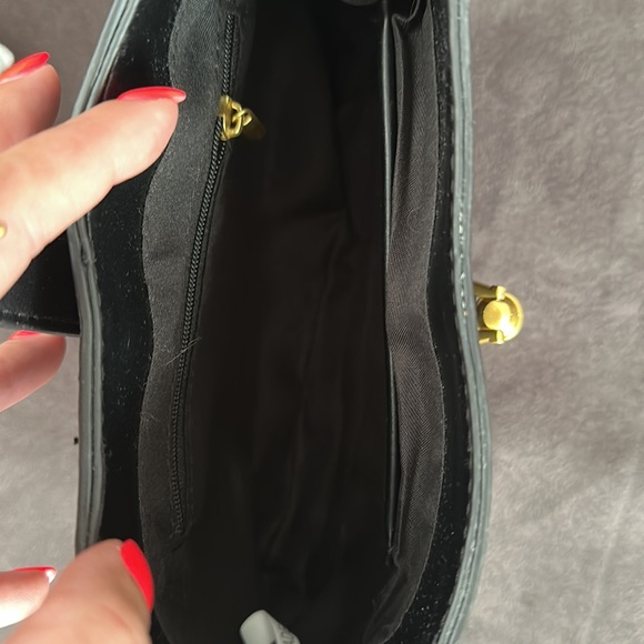 Mini Black Purse with shoulder strap as well. Never used. - Picture 3 of 4